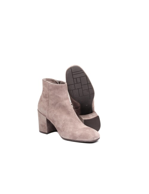 ANKLE BOOT 3543