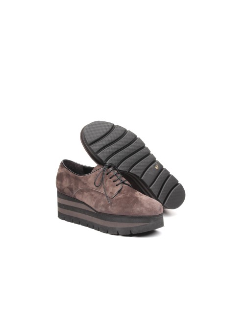 SCHNUERSCHUH C891M