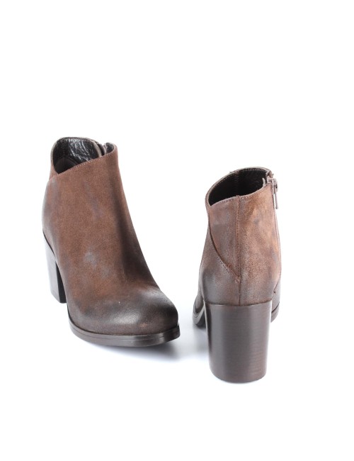 ANKLE BOOT P2138