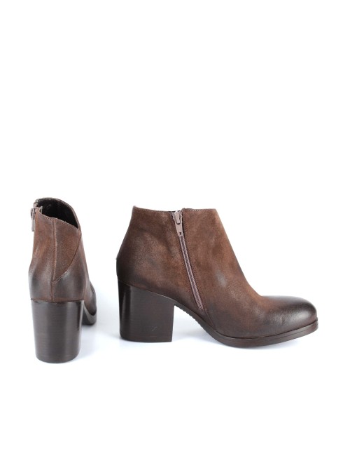 ANKLE BOOT P2138