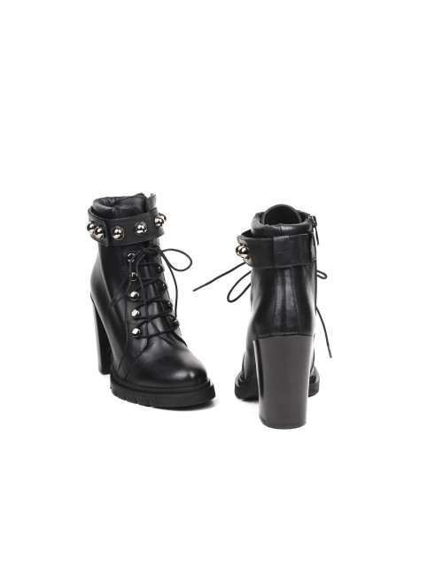 ANKLE BOOT B3326