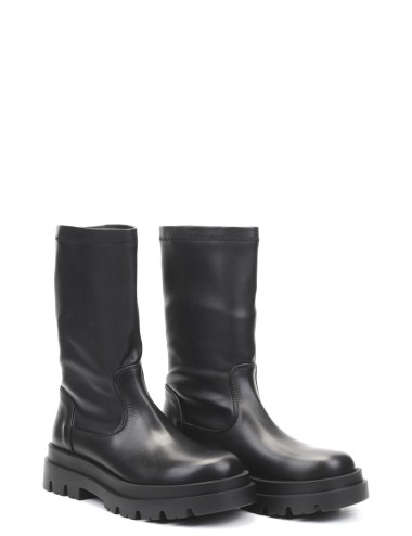 STIEFELETTE 2713