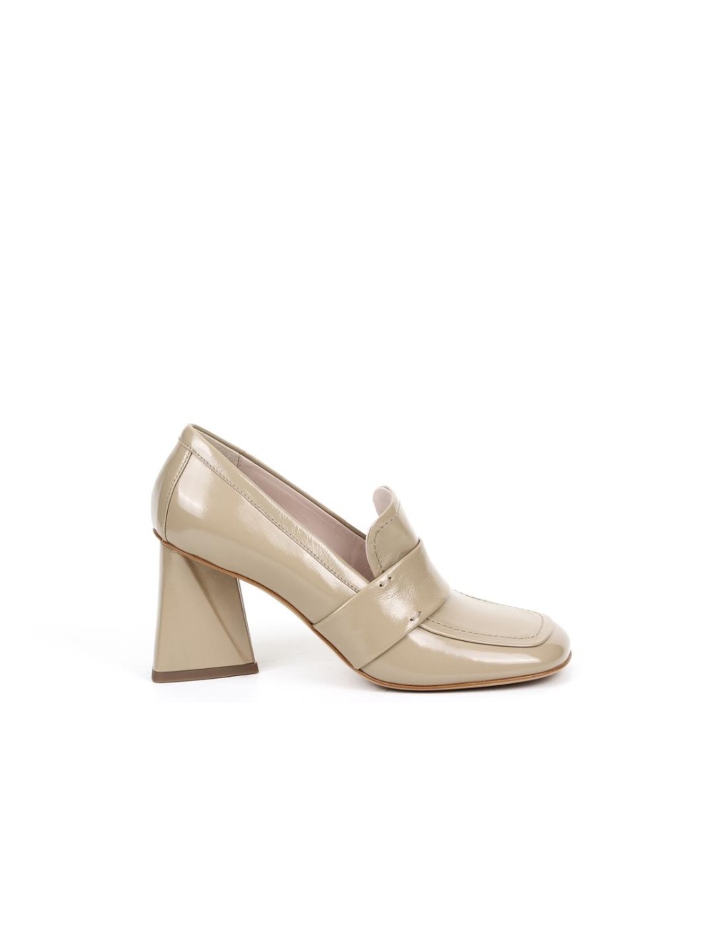 SCARPA CON TACCO A5183