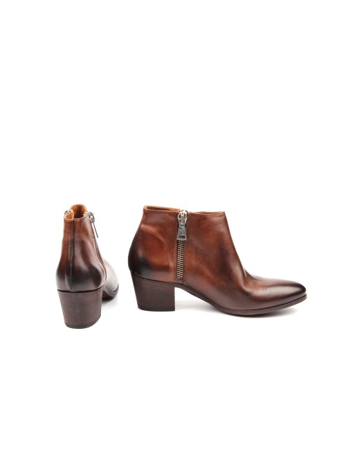 STIVALETTO E558