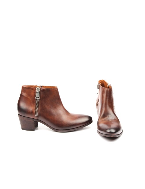 STIVALETTO E558