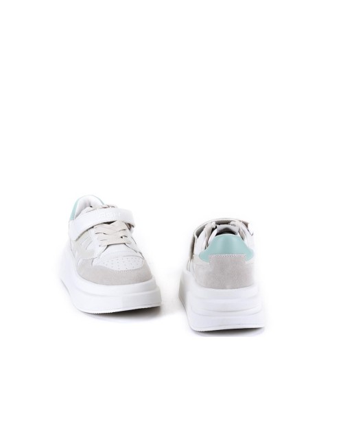 SNEAKER INDY