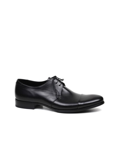 SCHNUERSCHUH FU8300A