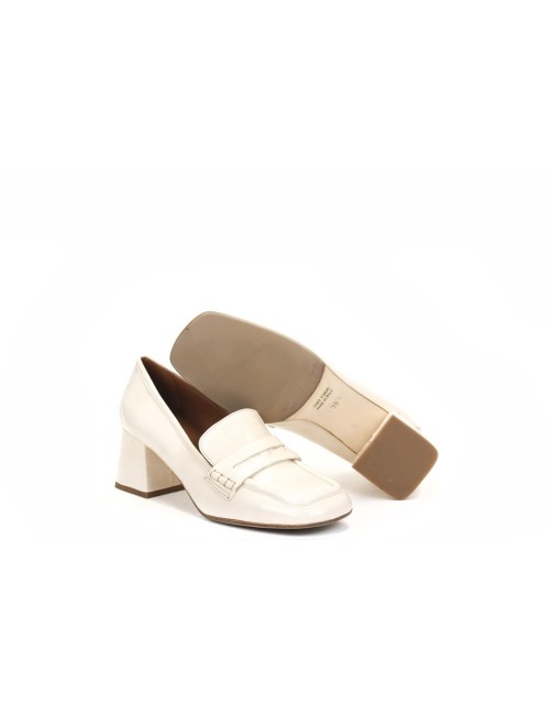 SCARPA CON TACCO GD069