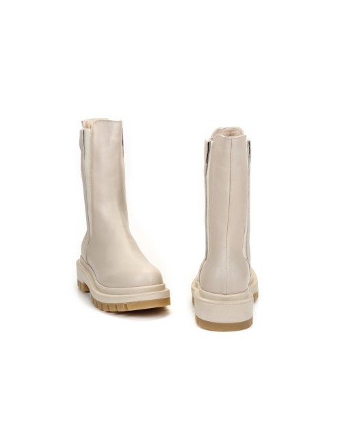STIEFELETTE IV250