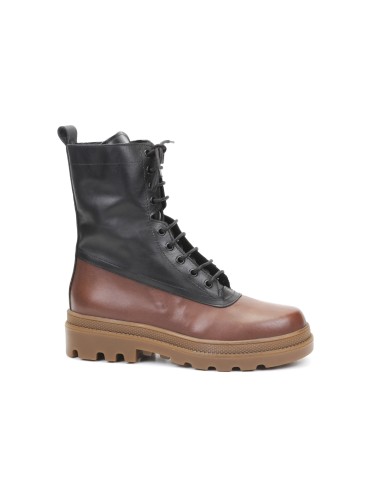 SCHNUERSTIEFELETTE 330
