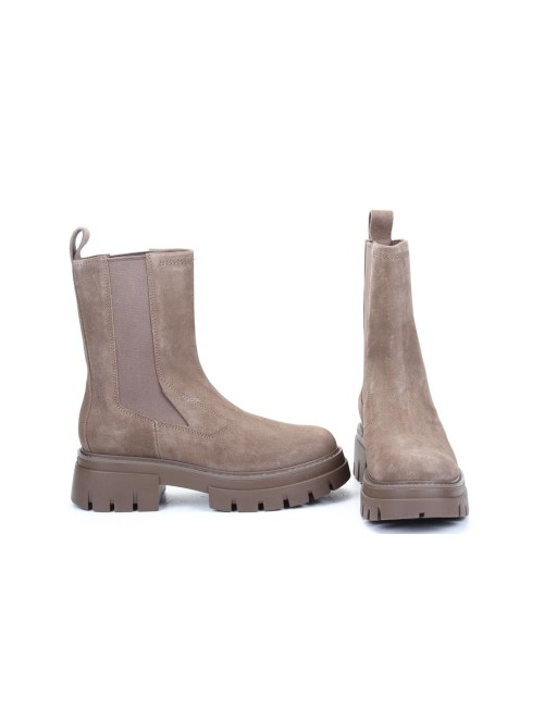 STIEFELETTE LOUD