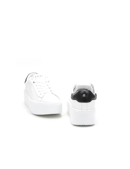 SNEAKER BVLD