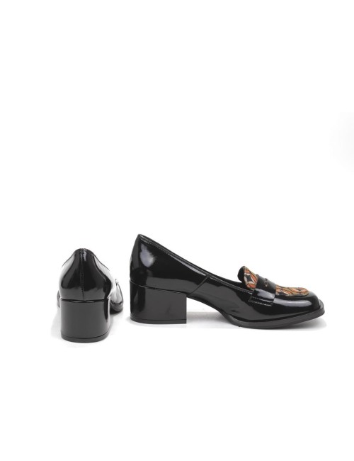 SCARPA CON TACCO MT-235