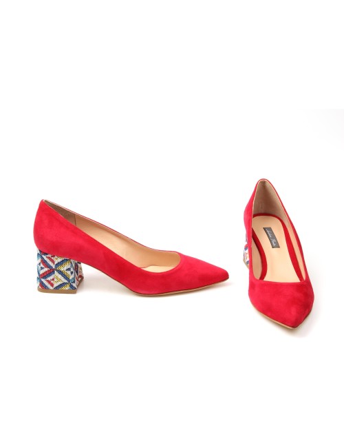 SCARPA CON TACCO 500