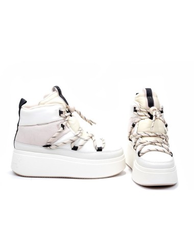 STIEFELETTE MONTANA