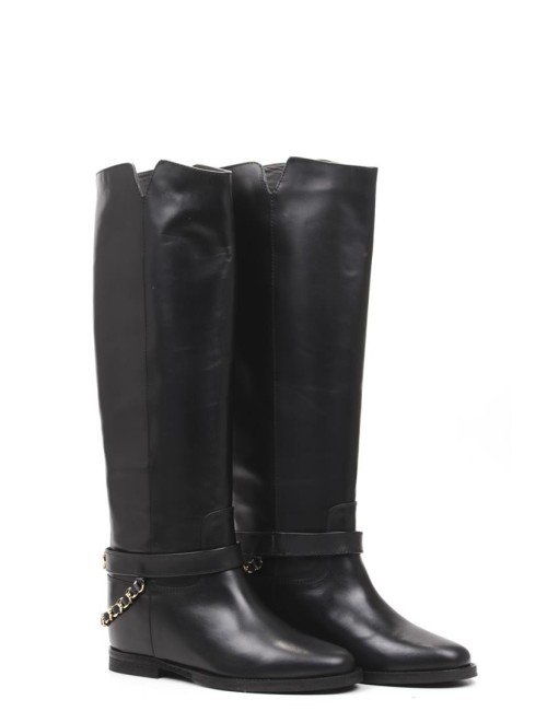 BOOT 4021