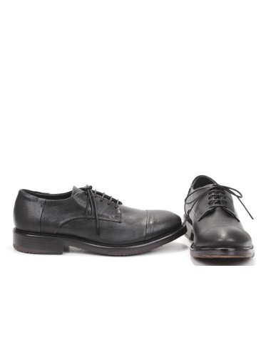 LACE UP V447