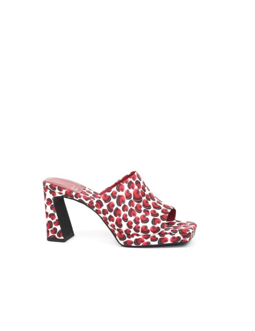 HEEL SANDAL CAVIAR