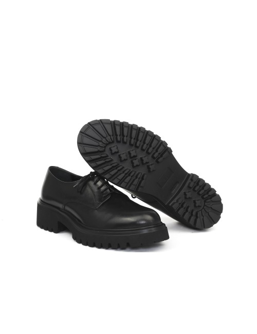 LACE-UP SHOE GD763