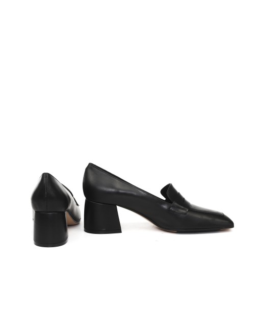 SCARPA CON TACCO SE018