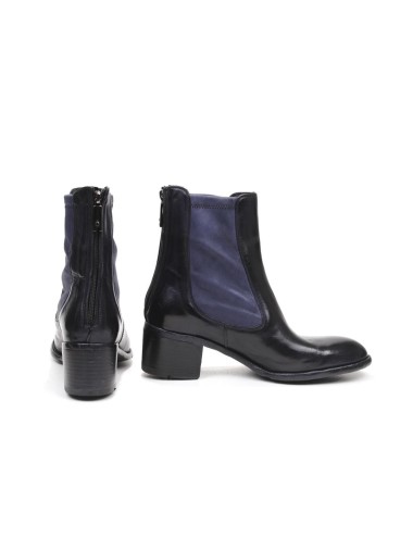ANKLE BOOT AP06A