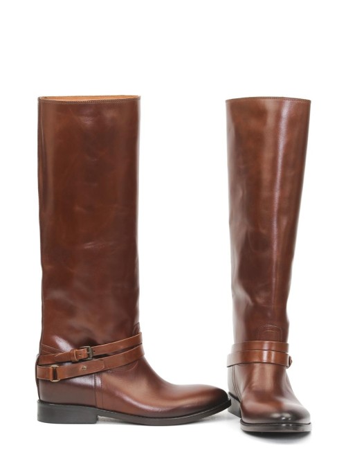BOOT A5674