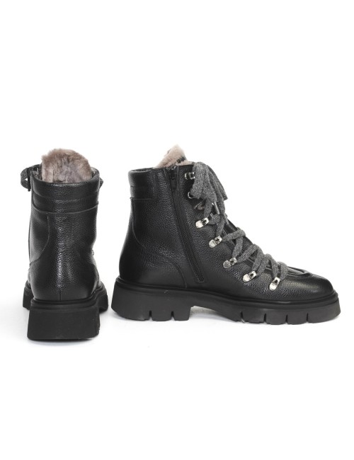 STIEFELETTE MIT PELZ K766T
