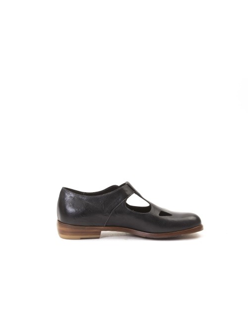 FLAT SHOE 558