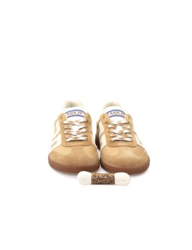 SNEAKER GHOST