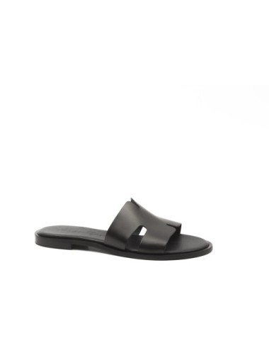 SANDAL 01