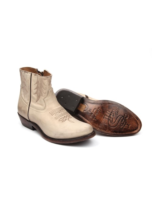 STIEFELETTE KUT